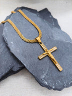 Dije Cristo Piedras